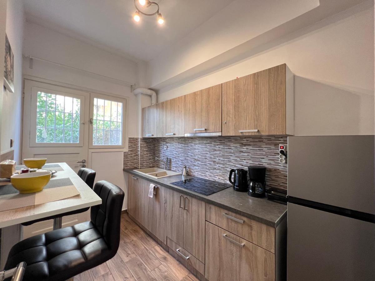 Modern & Cozy 51Sqm Apt In Thisseio Ateny Zewnętrze zdjęcie
