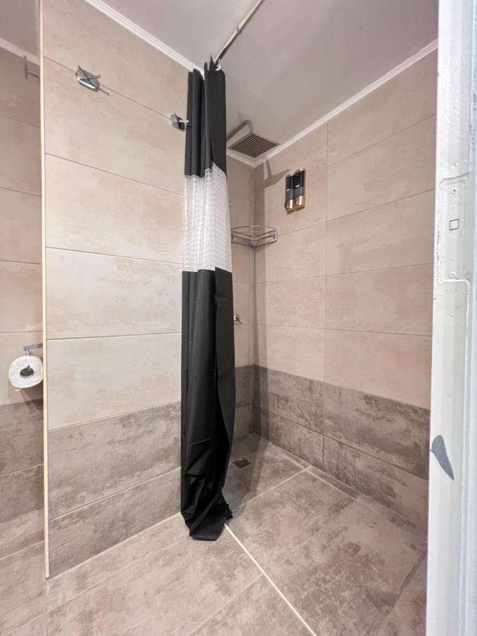 Modern & Cozy 51Sqm Apt In Thisseio Ateny Zewnętrze zdjęcie
